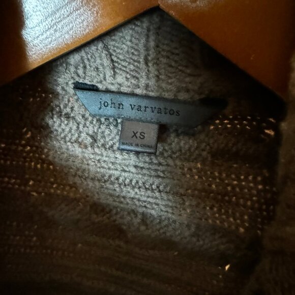 $898 JOHN VARVATOS Resin Coated Cable Knit Zip Sweater (sz. XS/S) - Picture 4 of 6